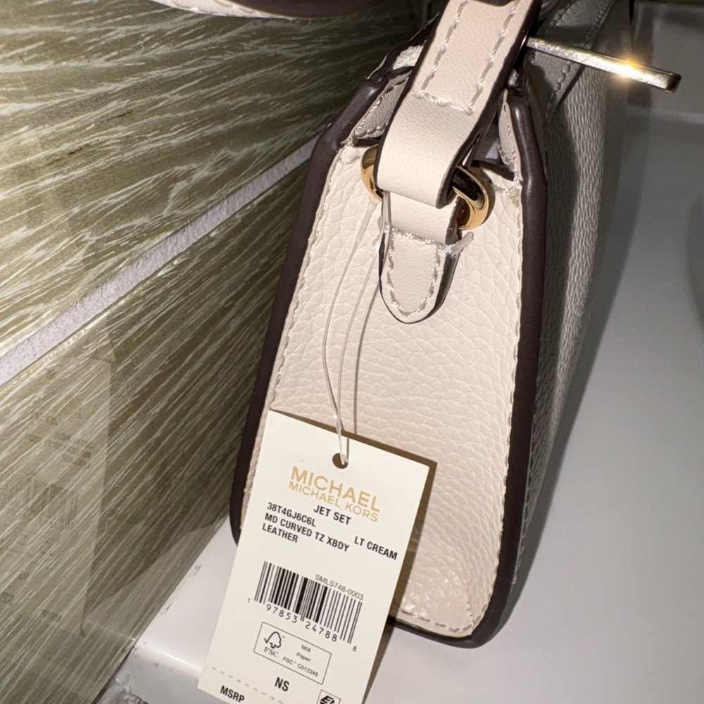 Michael Kors Off-White Crossbody Bag NWT MSRP $228 - Picture 8 of 10